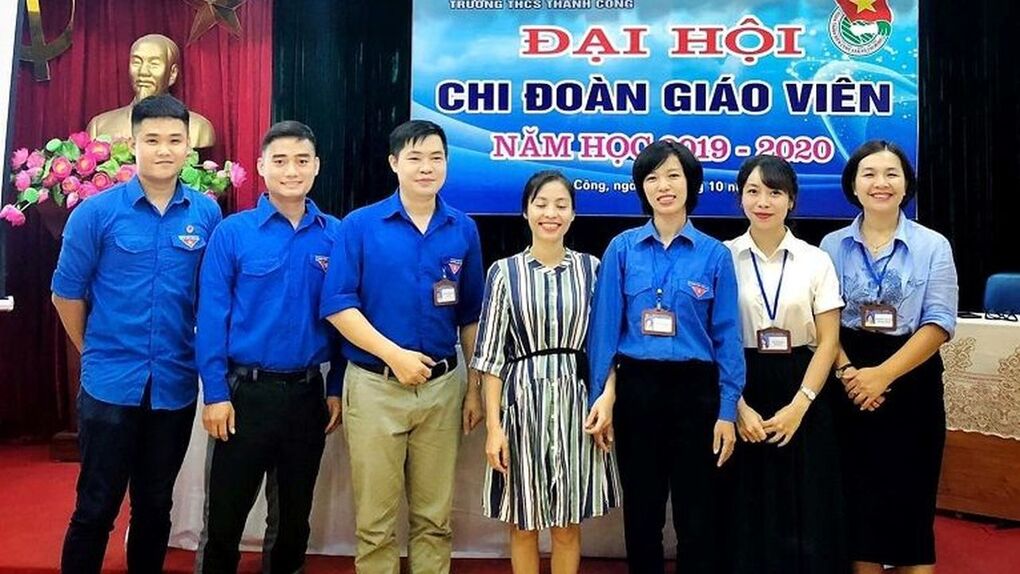ĐẠI HỘI CHI ĐOÀN GIÁO VIÊN NĂM HỌC 2019 -2020