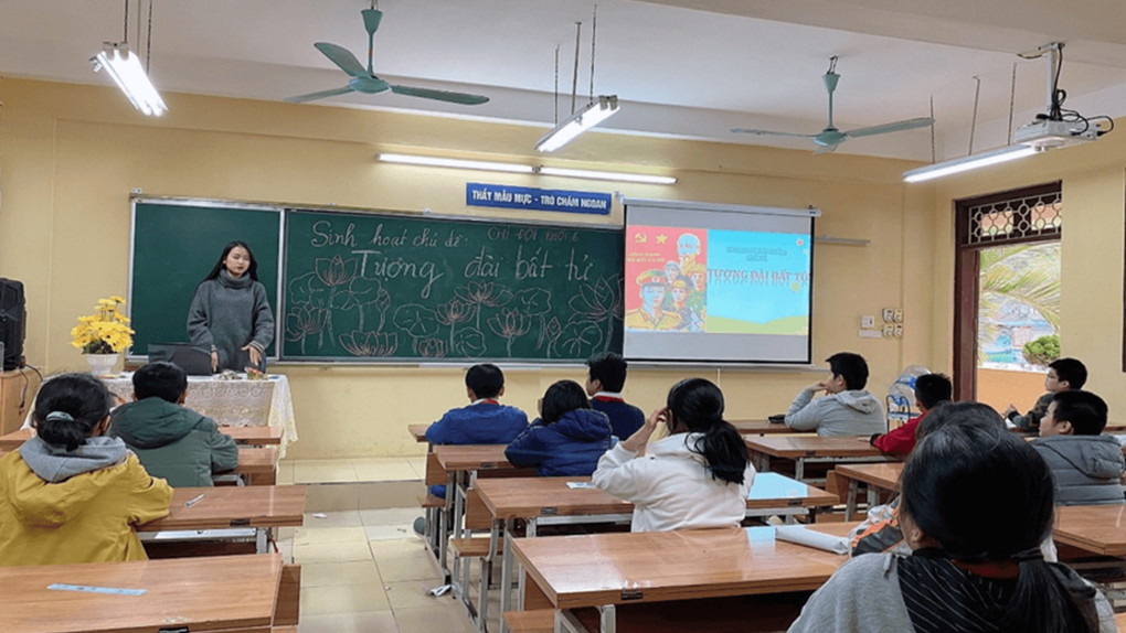 Chúng em hướng về Ngày hội Quốc phòng toàn dân…