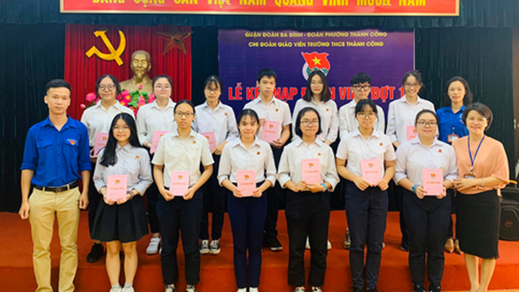 RỰC RỠ SẮC HÈ, SÔI NỔI NHIỆT HUYẾT THANH NIÊN