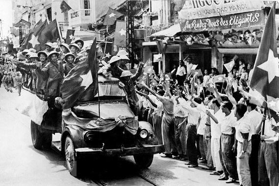 NHỚ NGÀY GIẢI PHÓNG THỦ ĐÔ 10/10/1954