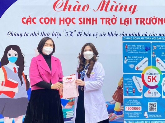 “Táo Y tế” trường tôi!