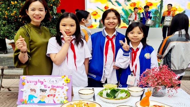 Vòng tay yêu thương…