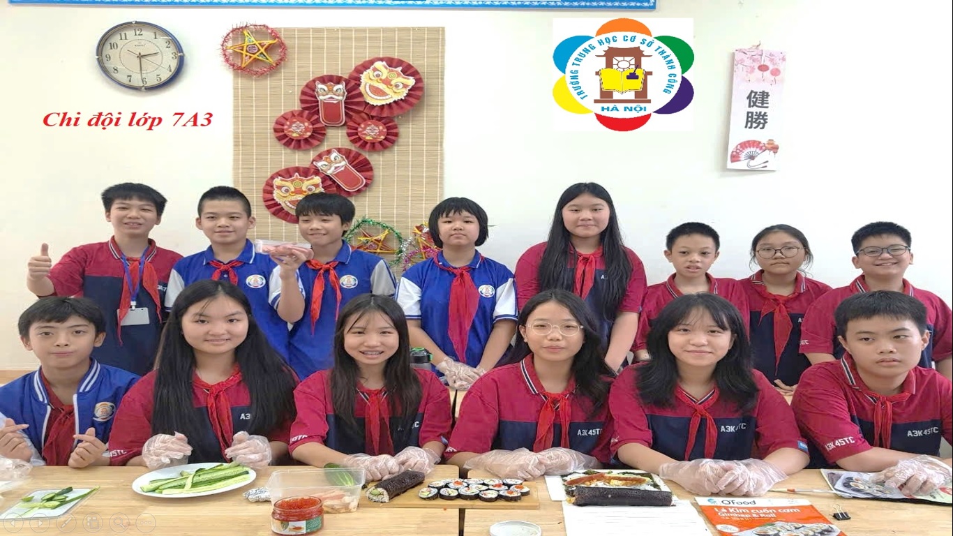Vào bếp vớp team A3K45: Trải nghiệm ẩm thực Nhật Bản với món sushi