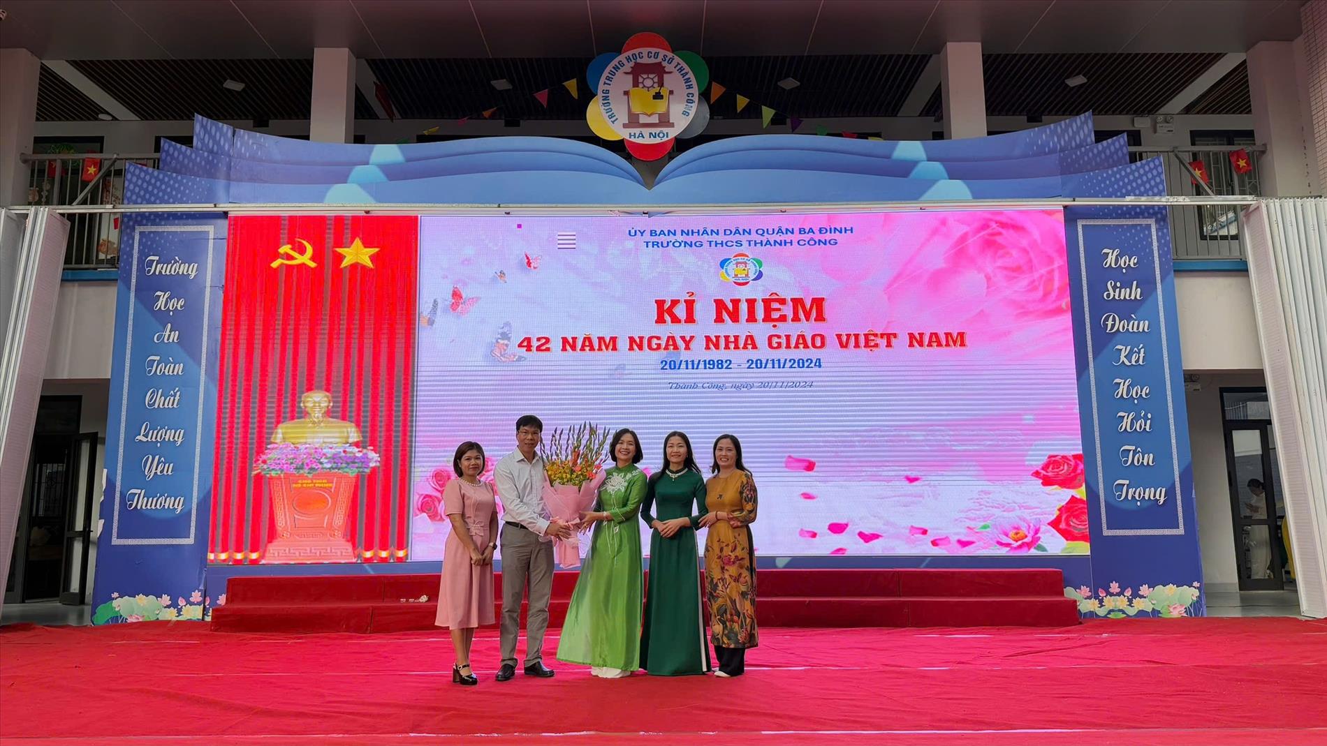 Chương trình kỉ niệm 42 năm ngày Nhà giáo Việt Nam của trường THCS Thành Công - rộn rã sắc màu, gắn kết yêu thương.