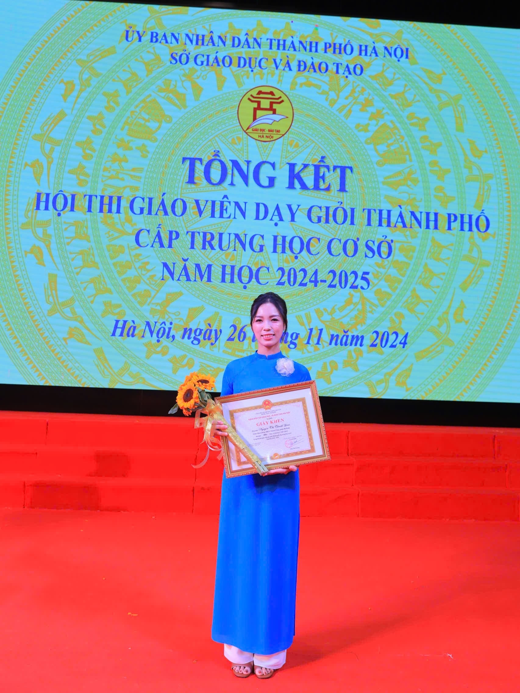 Chúc mừng cô giáo Nguyễn Thanh Loan đạt giải Nhì trong Hội thi giáo viên dạy giỏi cấp Thành phố!
