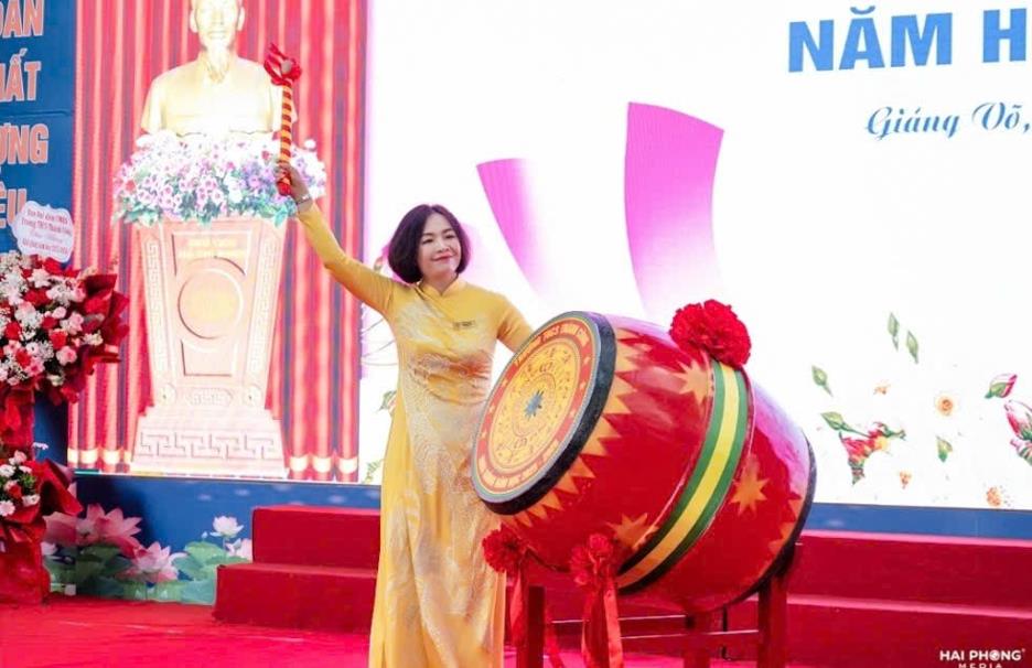 Tiếng trống khai trường vang xa – Thành Công vững bước năm học mới