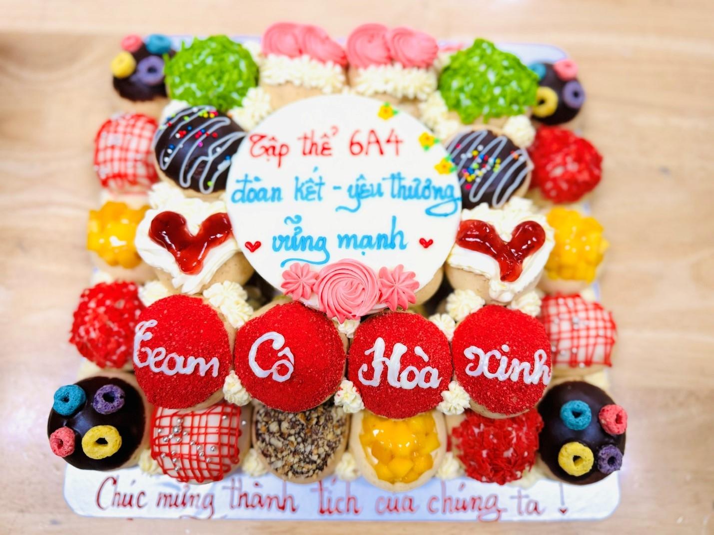 Kết tinh yêu thương - lớp 6A4 tri ân chào mừng Ngày 20/11