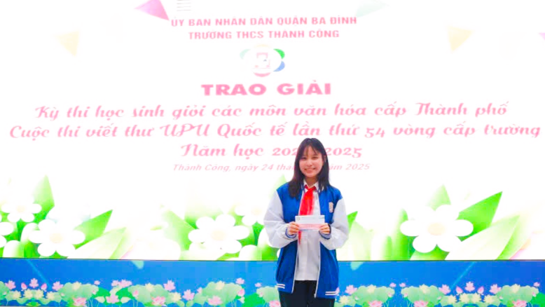Chúc mừng bạn Phạm Khánh Vy - niềm tự hào của tập thể lớp 9A6 - đạt giải Khuyến khích trong cuộc thi Viết thư Quốc tế UPU lần thứ 54!