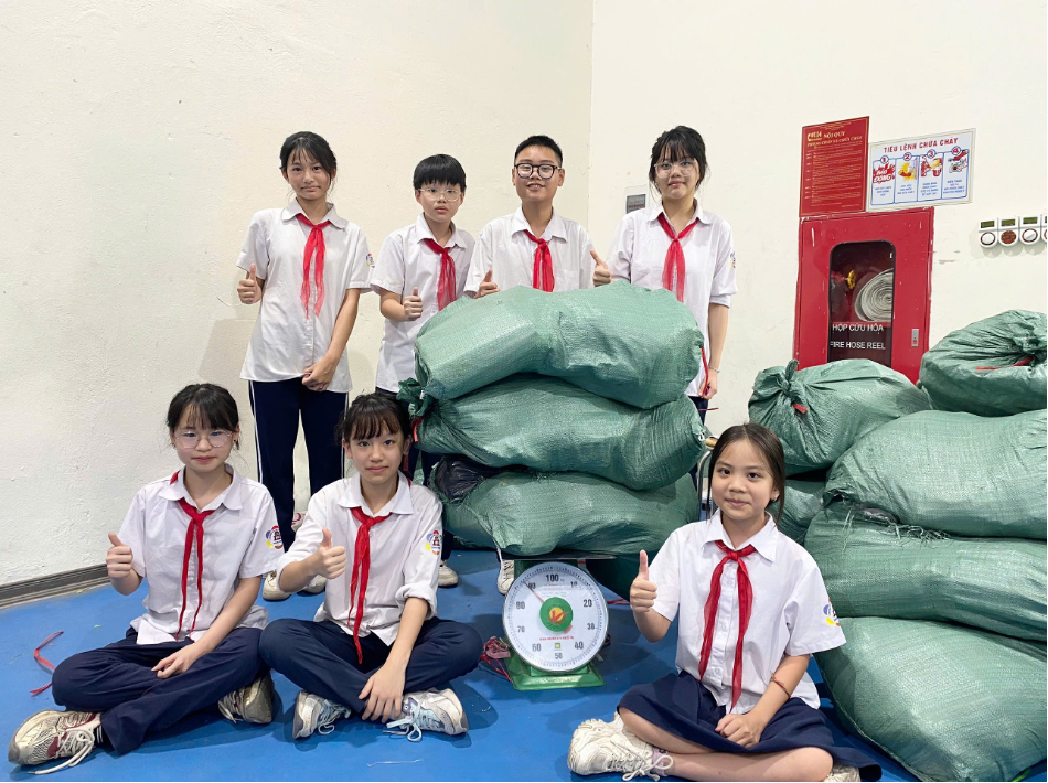 Chiến dịch "thu gom giấy vụn" – trao gửi yêu thương, gieo mầm ý nghĩa