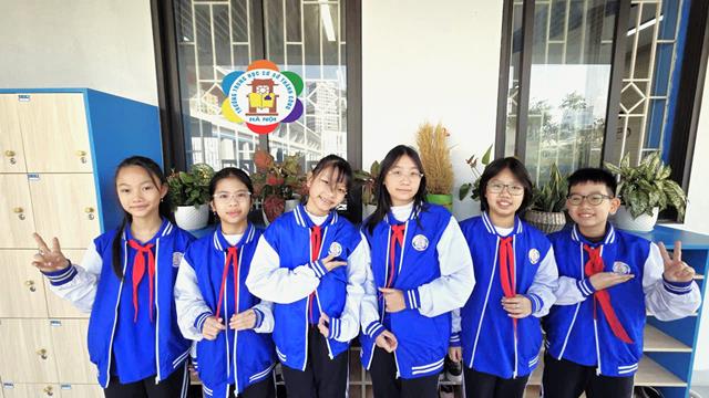 Bí kíp mặc đồ “26 độ”: Ấm áp tới trường, chẳng ngại gió đông!