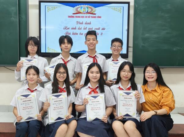 Toả sáng 8A3 – Vinh danh những nỗ lực không ngừng