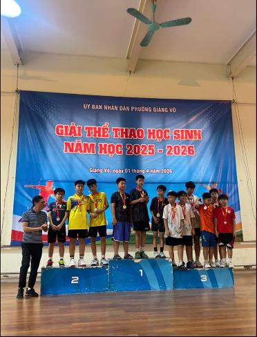 Nguyễn Bình Minh - niềm tự hào thể thao của lớp 7A1