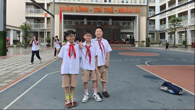 Những xúc cảm đầu tiên