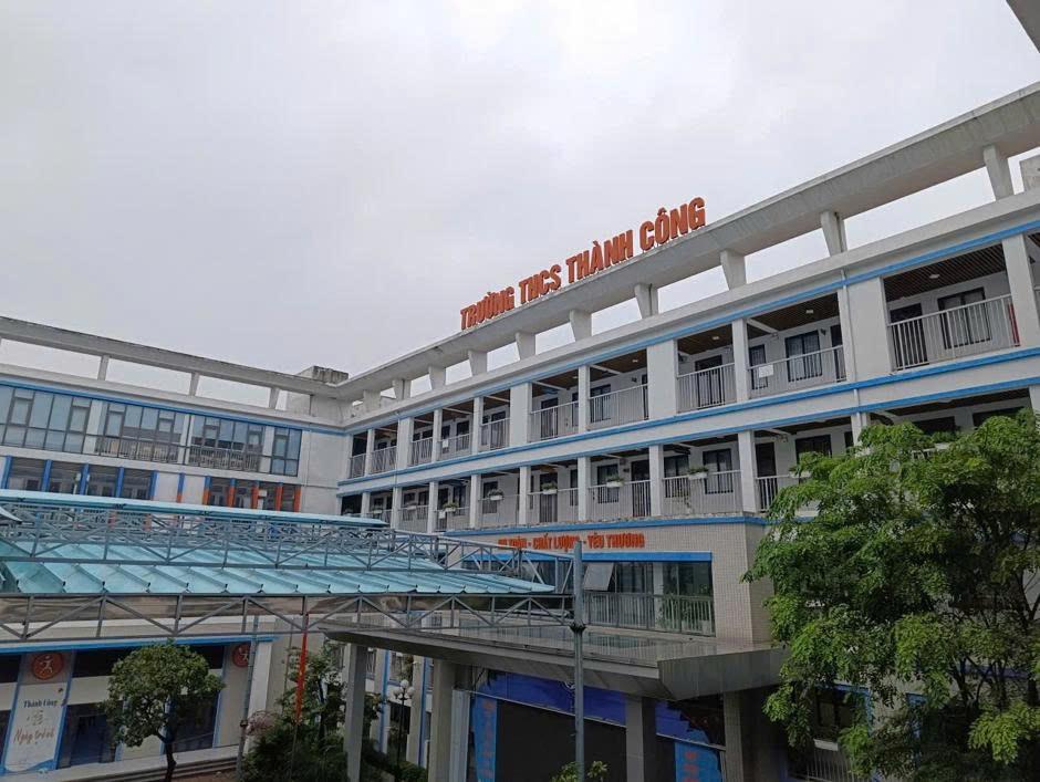 Thành Công và những ngày mưa.