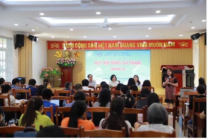 Họp Hội đồng Sư phạm THCS Thành Công tháng 9: Đổi mới quản trị, nâng cao chất lượng