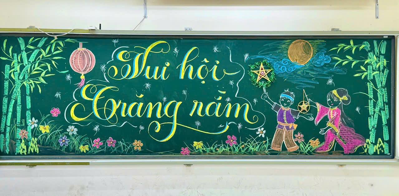 Vui hội trăng rằm cùng ngôi nhà chung 6C7.