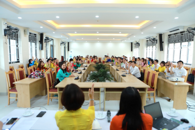 D:\Lưu 2022\Bài đăng website\Hội nghị CBCCVC\Nhất trí cao.jpg