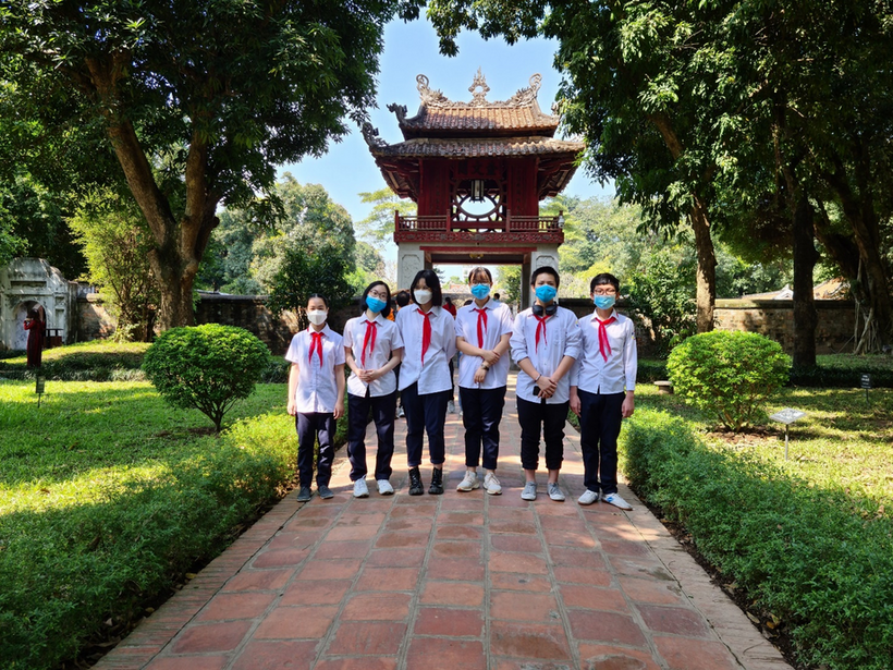 D:\Lưu 2022\CN\Ảnh\Giới thiệu địa danh HN\Văn Miếu\4.jpg