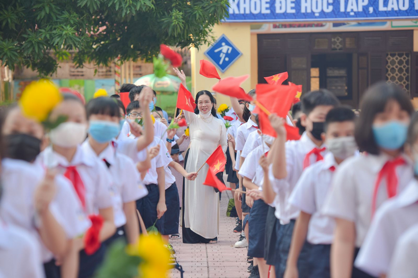 G:\HÀ THU NĂM 21.22\bài viết BAN TRUYỀN THÔNG\thanh 6.jpg