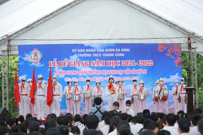 D:\Lưu 2021\Bài đăng website\Bế giảng\Đội nghi thức 1.png