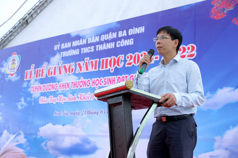 D:\Lưu 2021\Bài đăng website\Bế giảng\Đại biểu 1.png