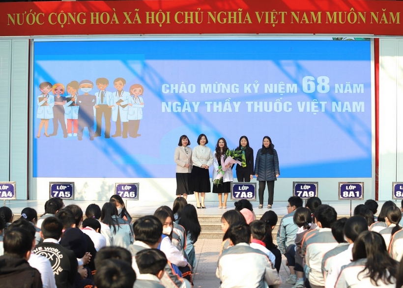 C:\Users\Admin\Pictures\Ảnh Ngân 1 (2).jpg