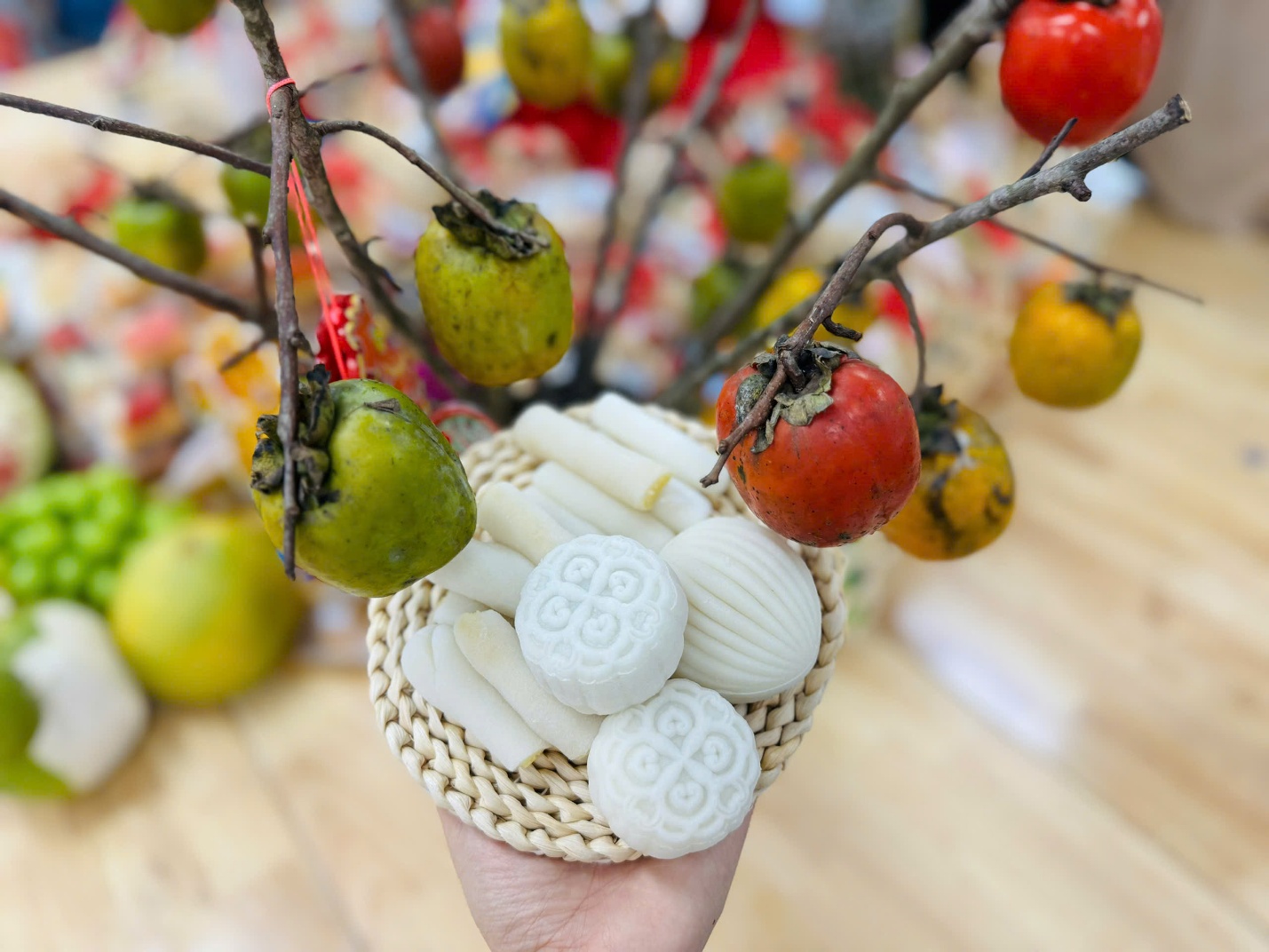 C:\Users\Nguyễn Thu Hòa\Downloads\z7079475700373_d14f92a5cdb105ac84a54e752902cecc.jpg