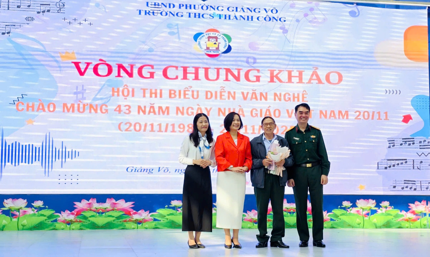 C:\Users\Nguyễn Thu Hòa\Downloads\z7232010295332_57a3c2e553df4e762083e799d8e4f145.jpg