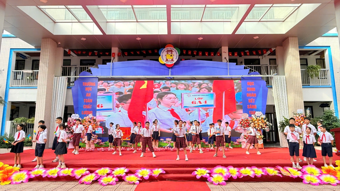 C:\Users\Nguyễn Thu Hòa\Downloads\z7245197649179_ecd2caa21c75ecd291c6d4bacbb446a4.jpg