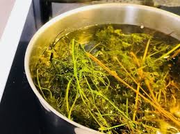 Giải mã" tục lệ tắm lá mùi già vào chiều 30 Tết?