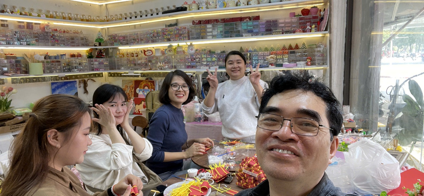 C:\Users\Nguyễn Thu Hòa\Desktop\z7503108102494_33ac87132d4dcc2d61688ad0ddfdf0f4.jpg