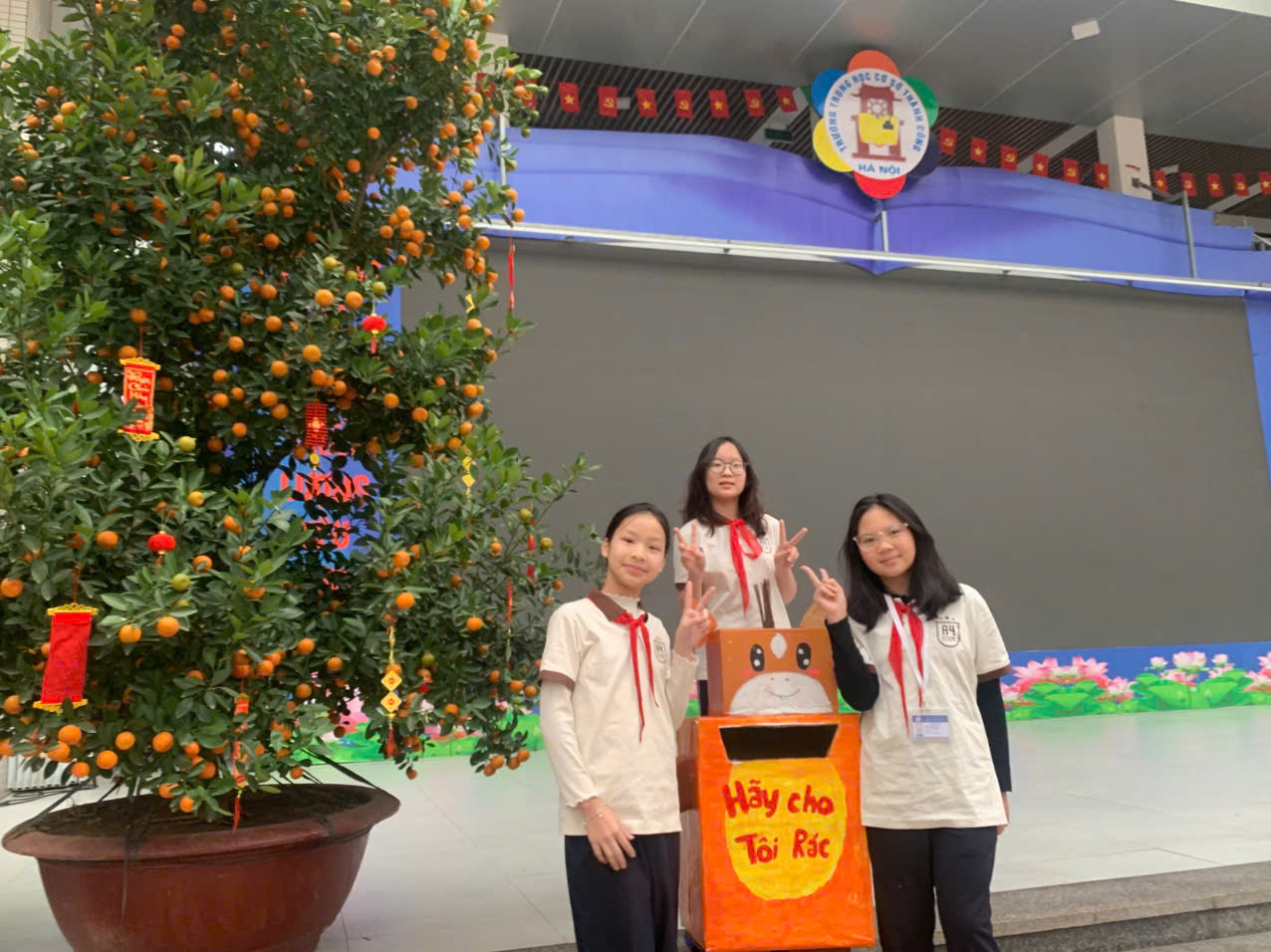 C:\Users\Nguyễn Thu Hòa\Desktop\z7502365995782_fbb48d08ea8912f02e6edf80769edff8.jpg