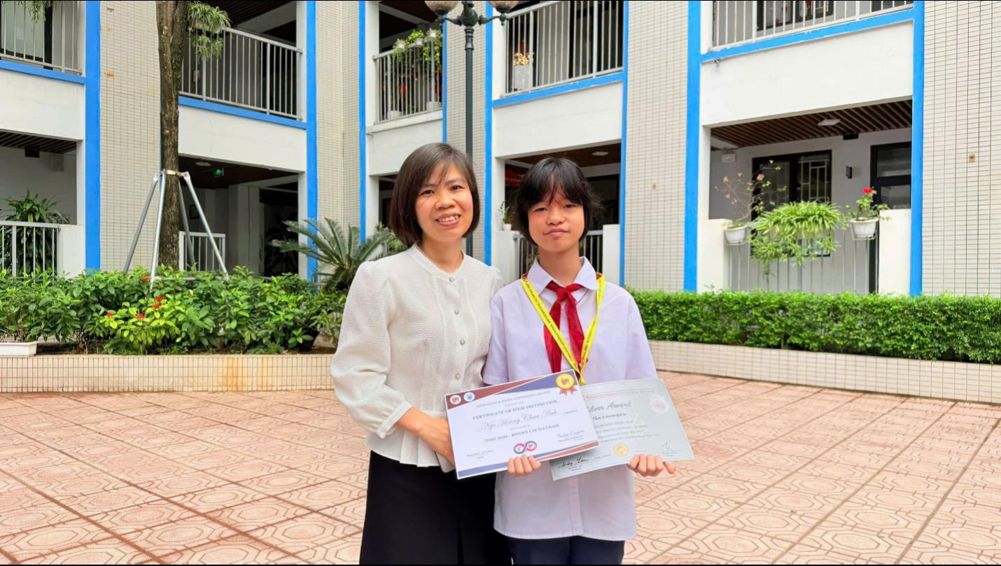 Ngô Hoàng Châu Anh - Tấm gương học sinh tiêu biểu trong học tập của 8A2