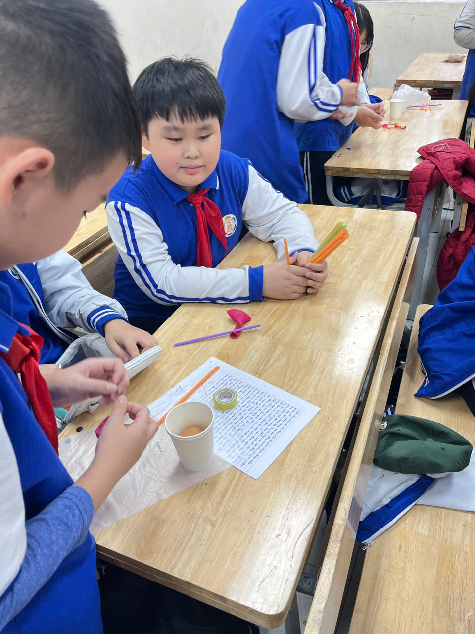 C:\Users\Nguyễn Thu Hòa\Desktop\z7461495266165_a5b9973de270b7436345c4fdd4ebe0ff.jpg