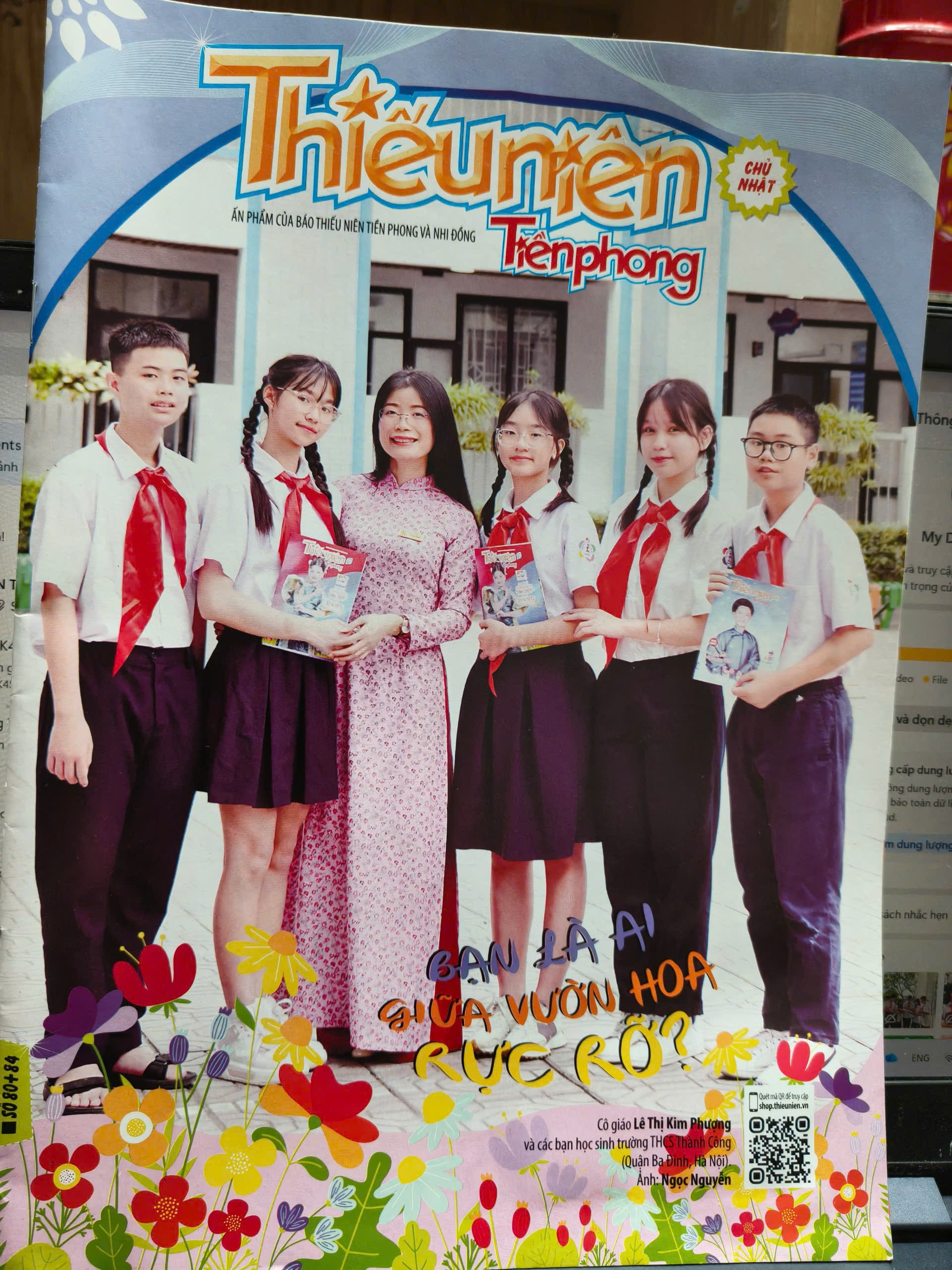 Ảnh có chứa trang phục, người, bánh sinh nhật, sinh nhật

Nội dung do AI tạo ra có thể không chính xác.