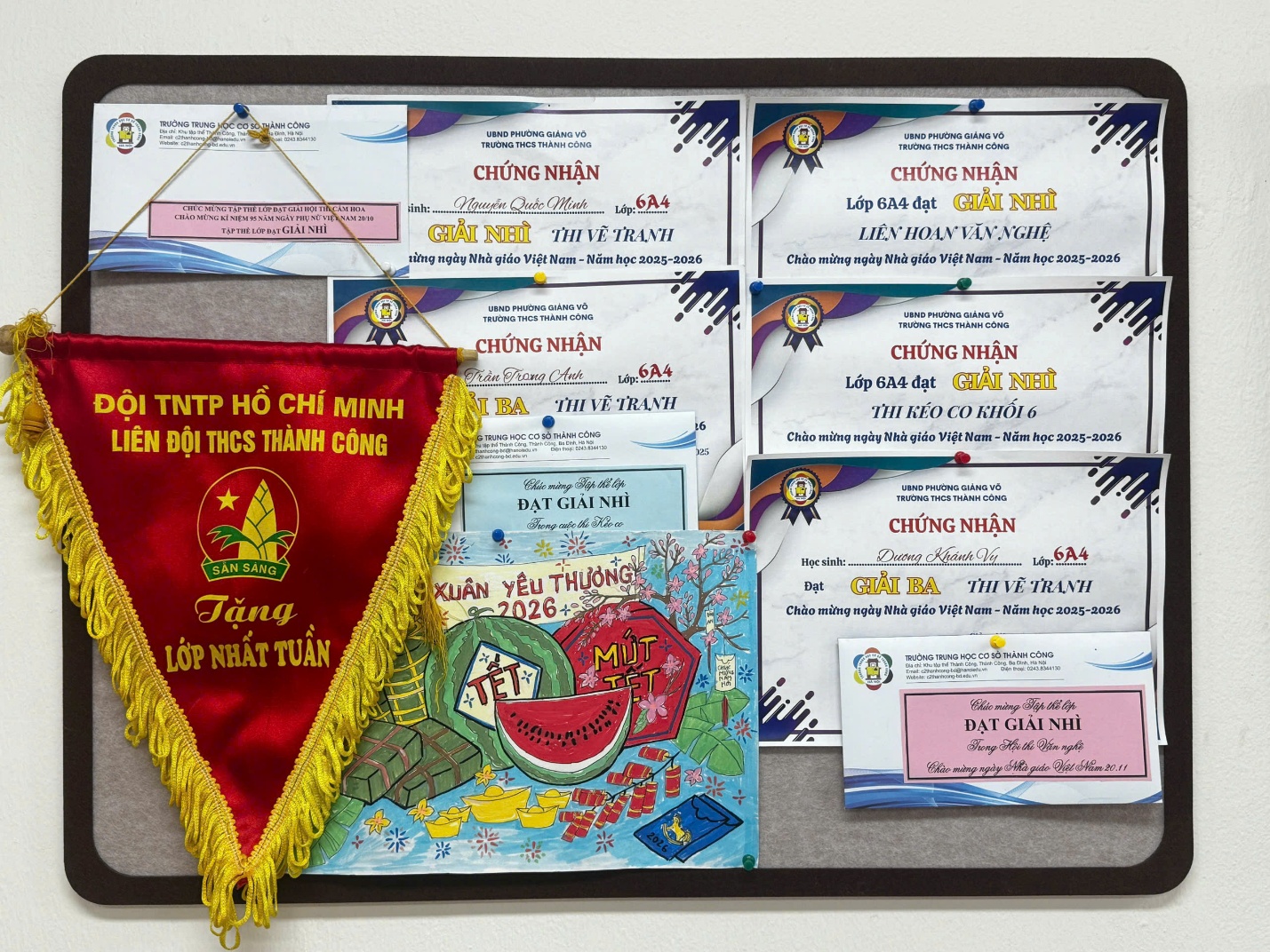 C:\Users\Nguyễn Thu Hòa\Desktop\z7672100498824_5efc45d44603e0573cda362d5cad12a8.jpg