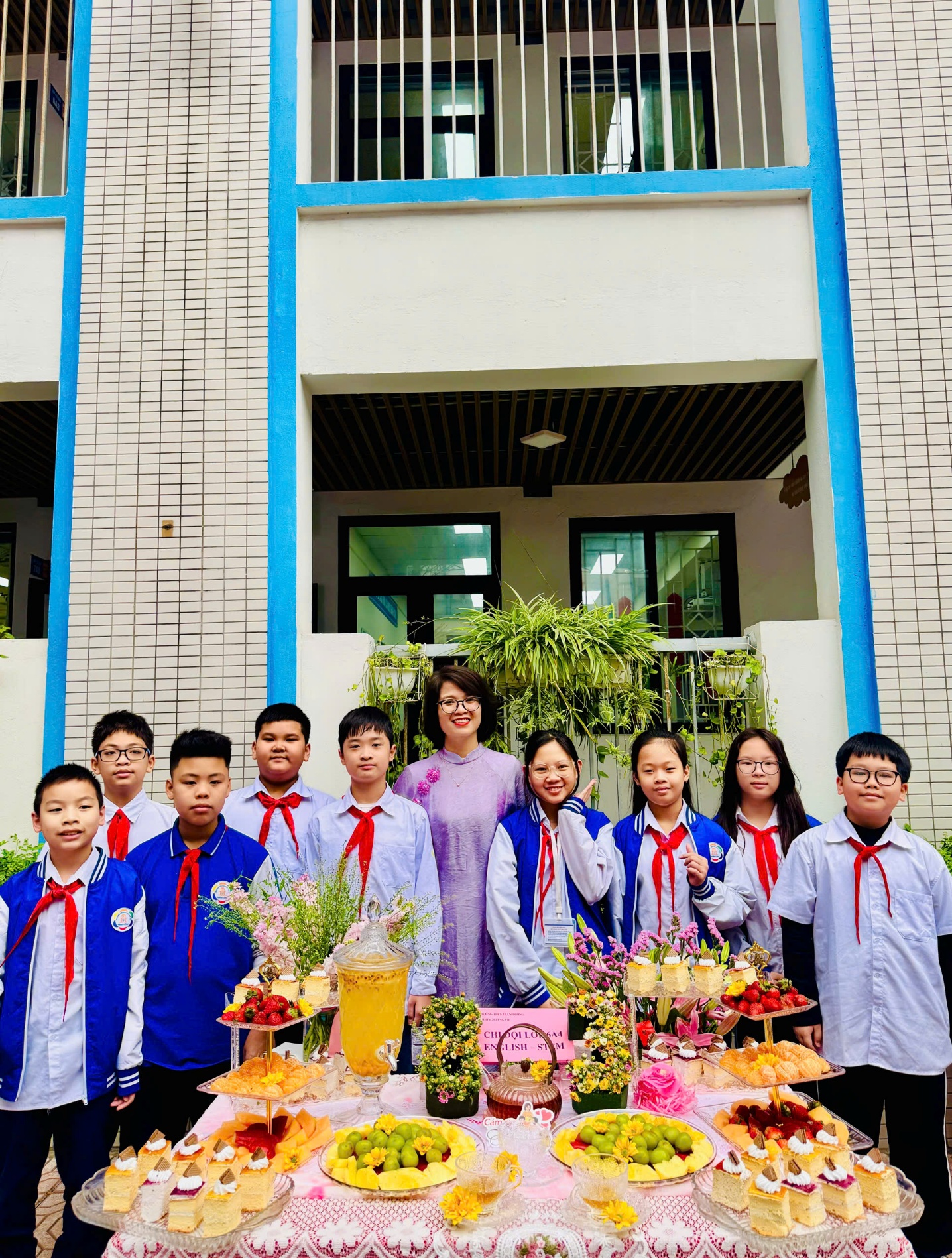 C:\Users\Nguyễn Thu Hòa\Downloads\z7595018905006_809b742e7cdae07f89c954c4a5513753.jpg