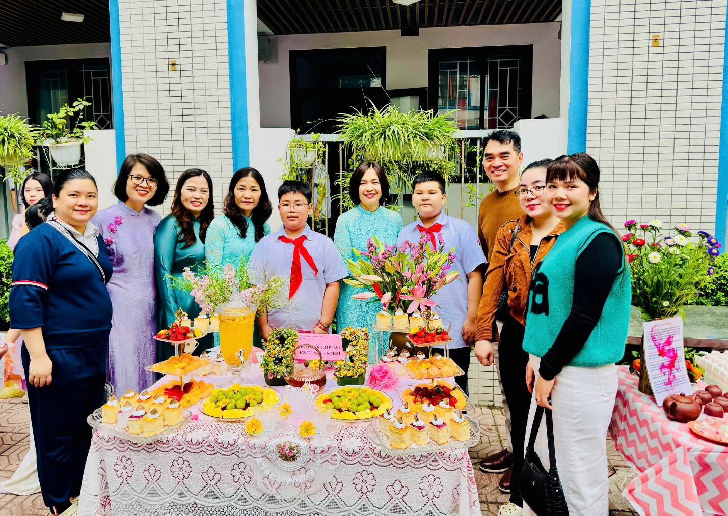 C:\Users\Nguyễn Thu Hòa\Desktop\z7595018684151_56581ce689a1a362b2d8bf732cfb181e.jpg