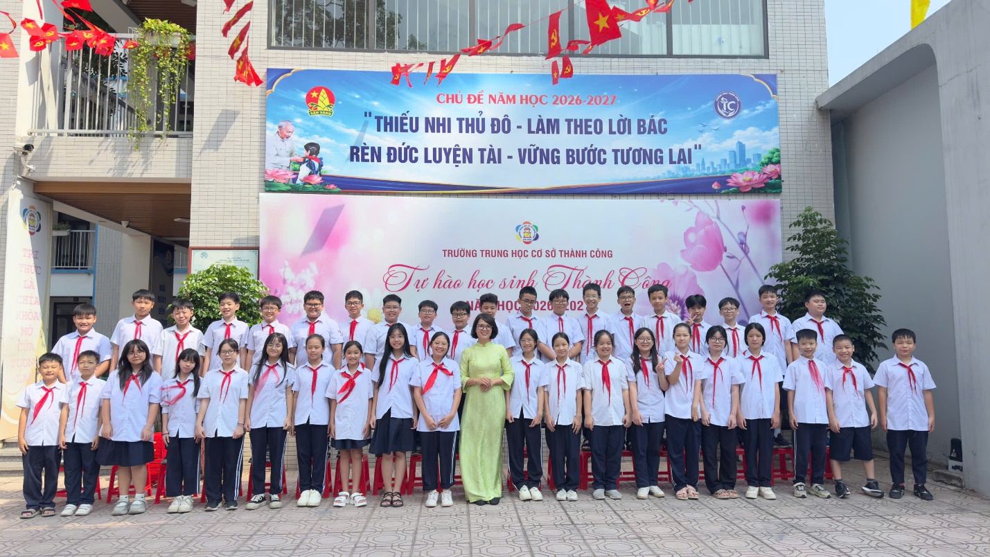 C:\Users\Nguyễn Thu Hòa\Desktop\1789565802505_1863028109638595646_5726923816974287518_918c17bb683fcdbc158ee9ed3641a70c.jpg