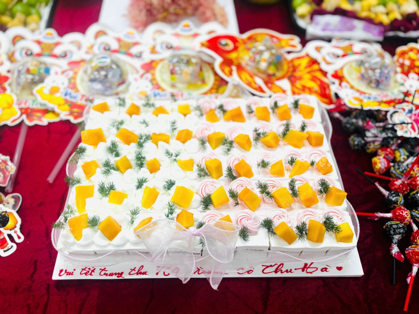 C:\Users\Nguyễn Thu Hòa\Desktop\1790340427543_1863028109638595646_5726923816974287518_d2fad7685ea2f53fc3be70b0d0d6ed2e.jpg